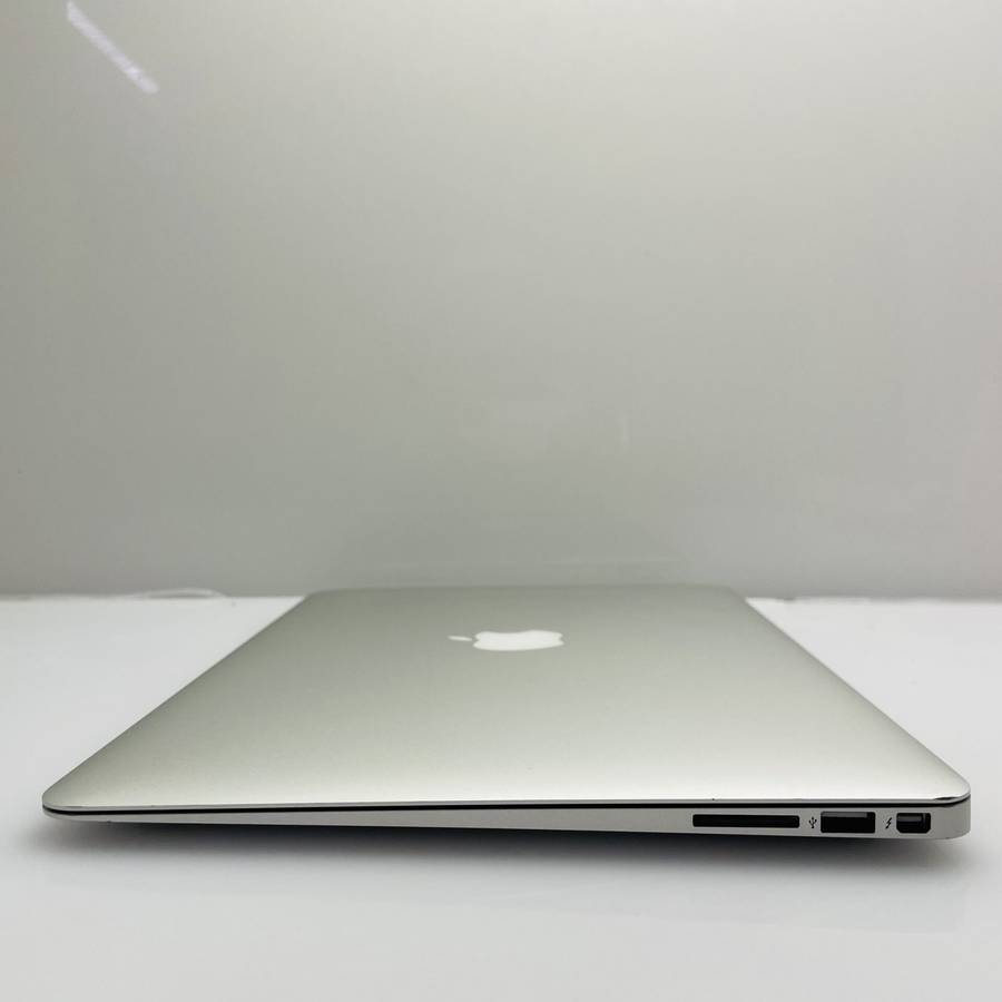 Apple MacBook Air 13-Inch Core i5 1.8GHz (2017) 8GB RAM 128GB SSD Silver (3 Month Warranty)...