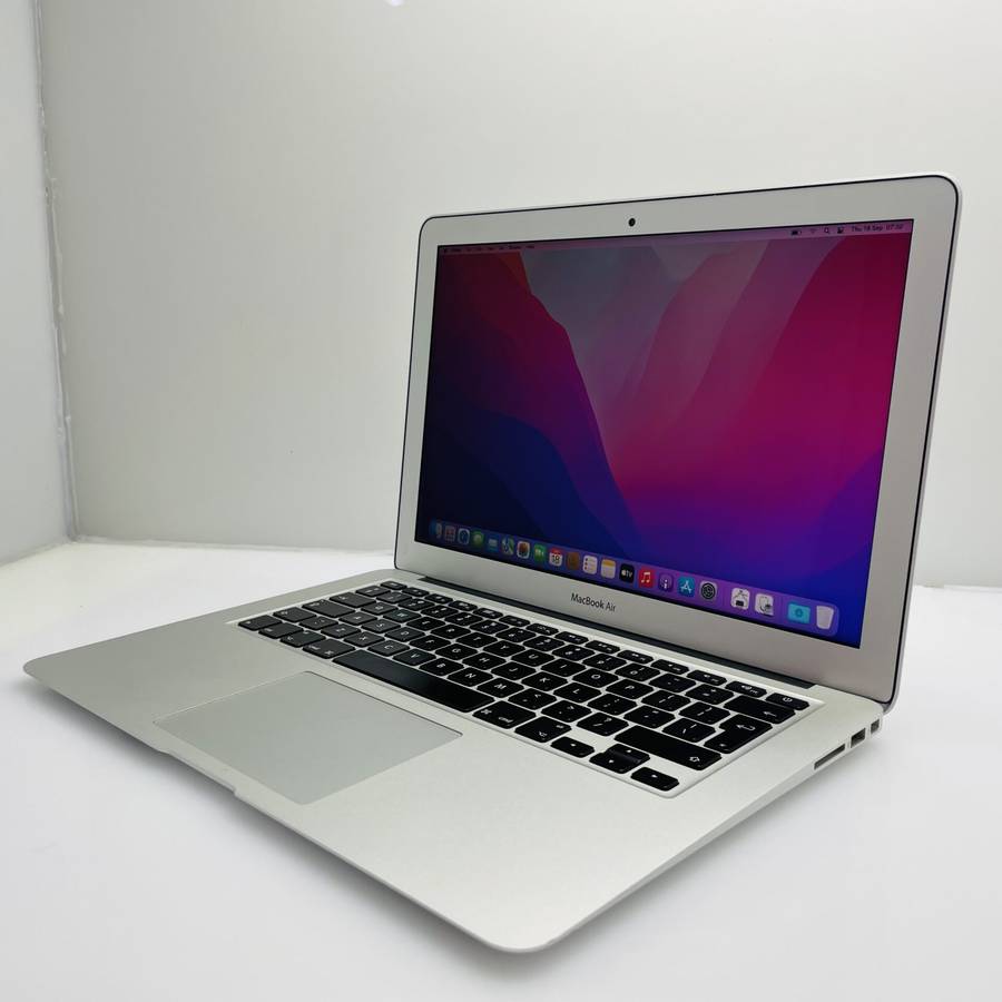 Apple MacBook Air 13-Inch Core i5 1.8GHz (2017) 8GB RAM 128GB SSD Silver (3 Month Warranty)...