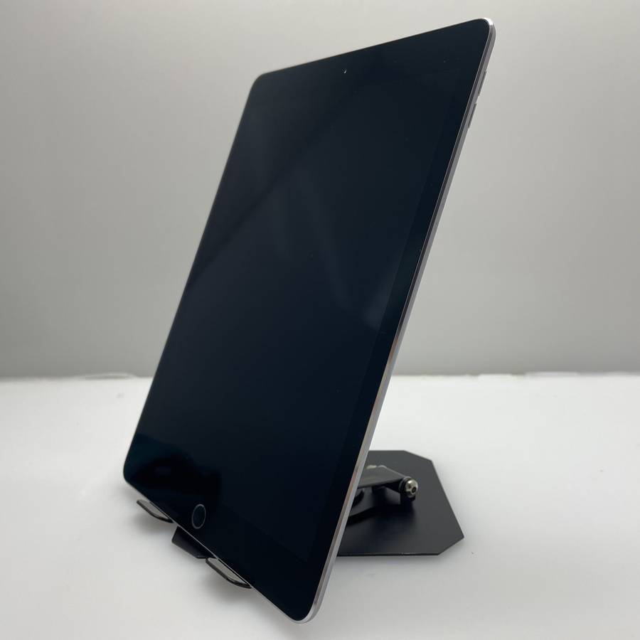 Apple iPad Pro 9.7"  1st Gen 128GB (Wi-Fi Only) Space Grey