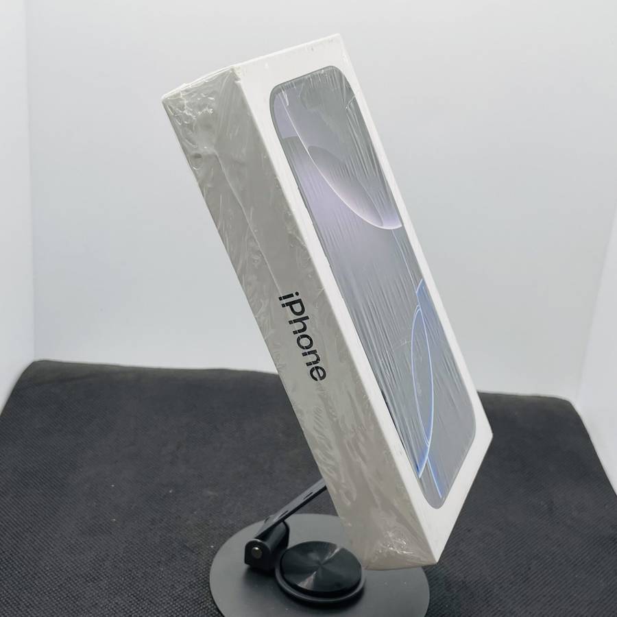 Apple iPhone 16 Pro 128GB Black Titanium   (10 Year Warranty)
