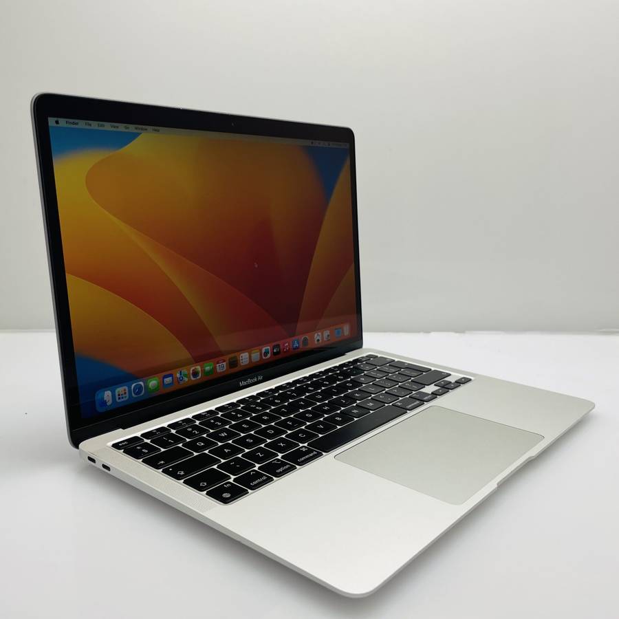 Apple MacBook Air M1 13-Inch 8 GPU/7 CPU (2020) 8GB RAM 256GB SSD Space Gray/Silver (12 Mon...