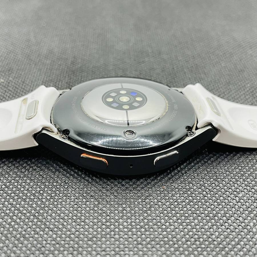 Samsung Galaxy Watch 7 44mm LTE Silver (3 Month Warranty)