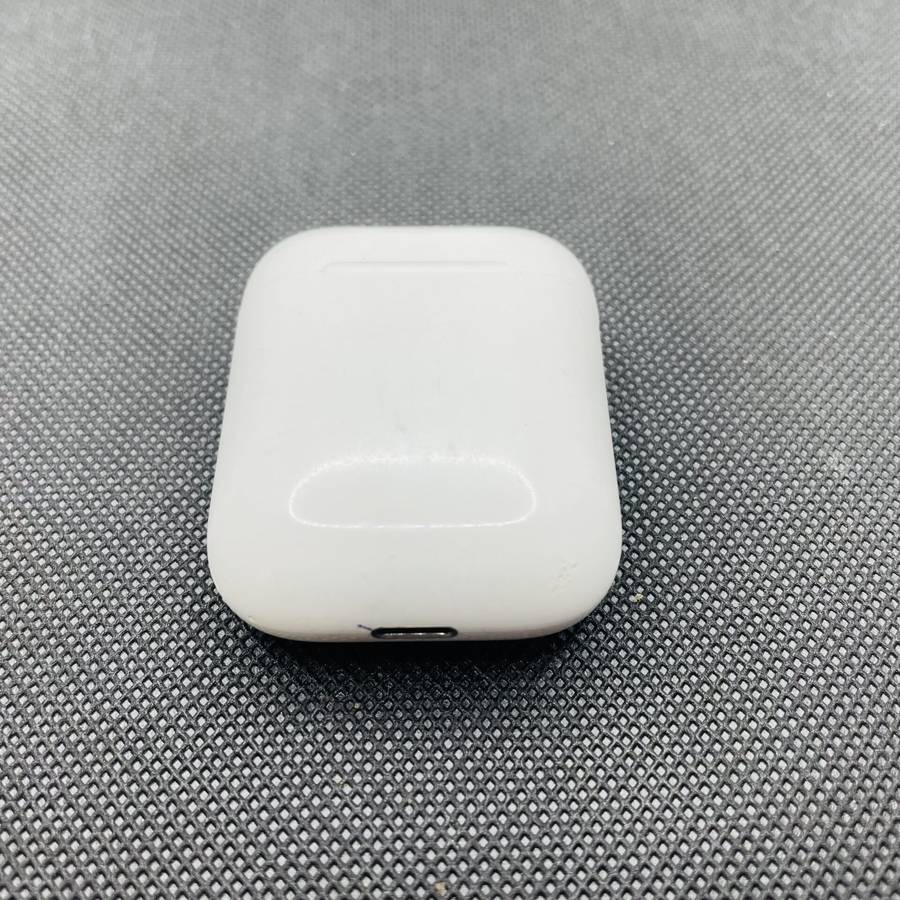 Apple AirPods 1st Gen White