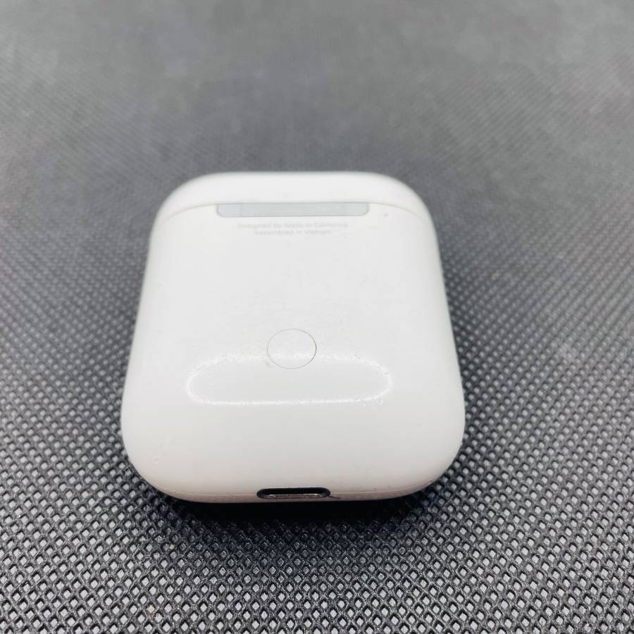 Apple AirPods 1st Gen White