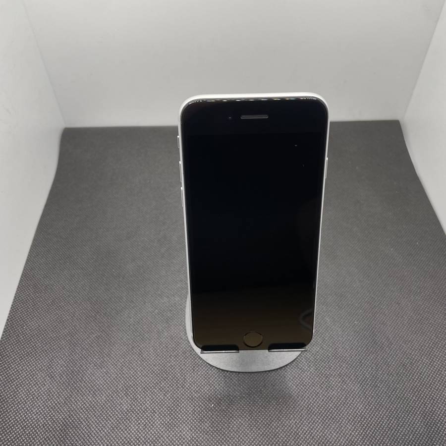 Apple iPhone 8 64GB Silver - (Grade B)