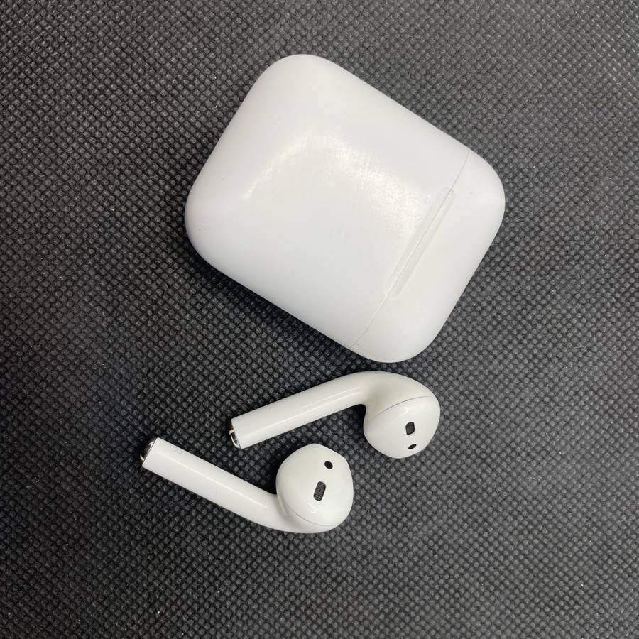 Apple AirPods 2nd Gen White