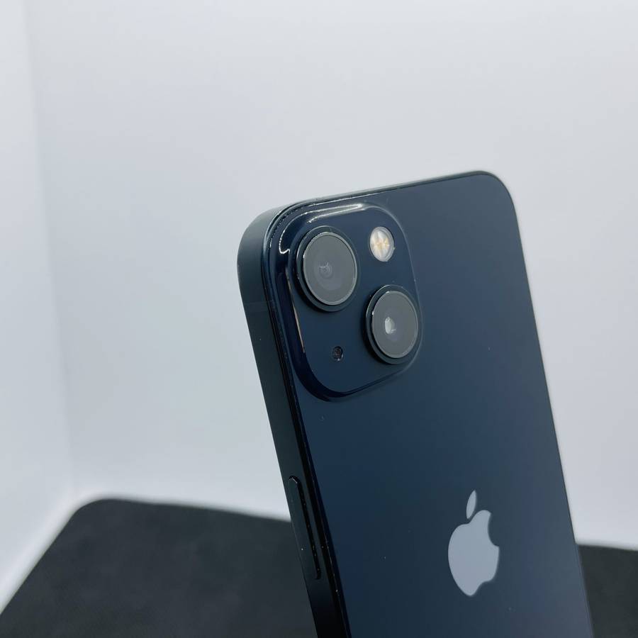 Apple iPhone 13 128GB Midnight (6 Month Warranty)