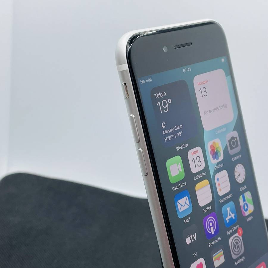 Apple iPhone SE (2020) 64GB White