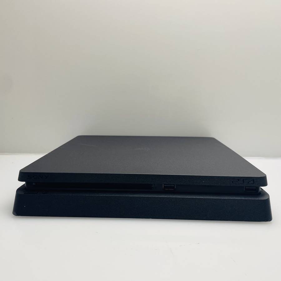 PlayStation 4 Slim 500GB Black + 1 Controller + HDMI Cable + Power Cable + 2 Games (Grade B)