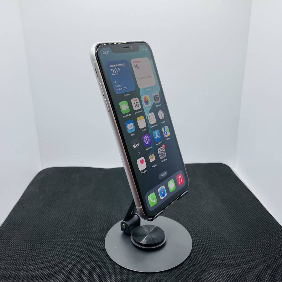 Apple iPhone XR 64GB White (3 Month Warranty) - Minor Bright Spots