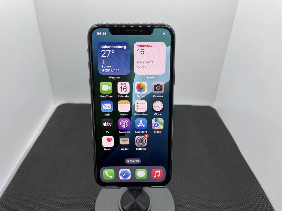 Apple iPhone XS 64GB Space Gray (3 Month Warranty)
