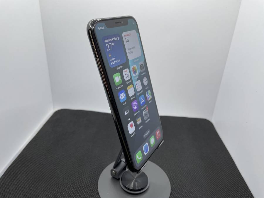 Apple iPhone XS 64GB Space Gray (3 Month Warranty)