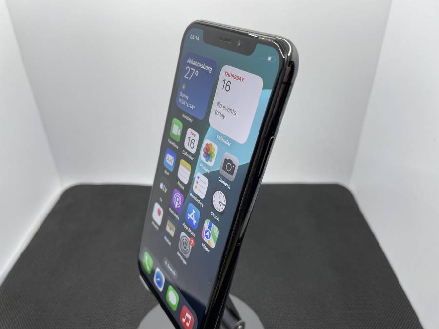 Apple iPhone XS 64GB Space Gray (3 Month Warranty)