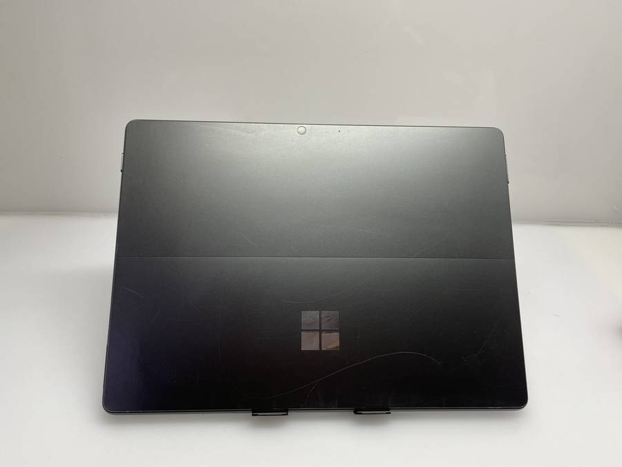 Microsoft Surface Pro 8 11th Gen "Core" i7 3.00GHz 16GB RAM 512GB SSD Graphite (Grade B) - Minor ...