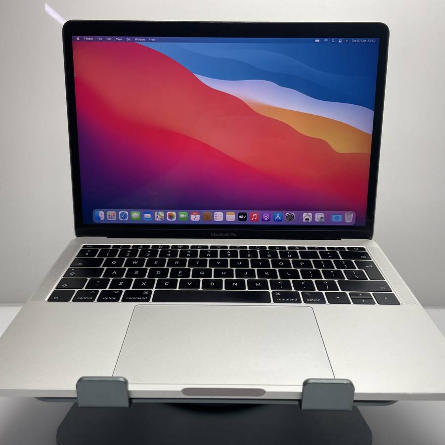 Apple Macbook Pro "Core i5" 13-inch 2.3GHz (Mid-2017) 8GB RAM 256GB SSD Grey/Silver (3 Month Warr...