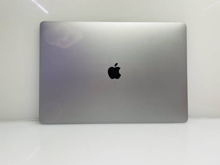 Apple MacBook Pro 15-Inch Core i7 2.60GHz (Touch/2019) 16GB RAM 256GB SSD Grey/Silver - (Gr...