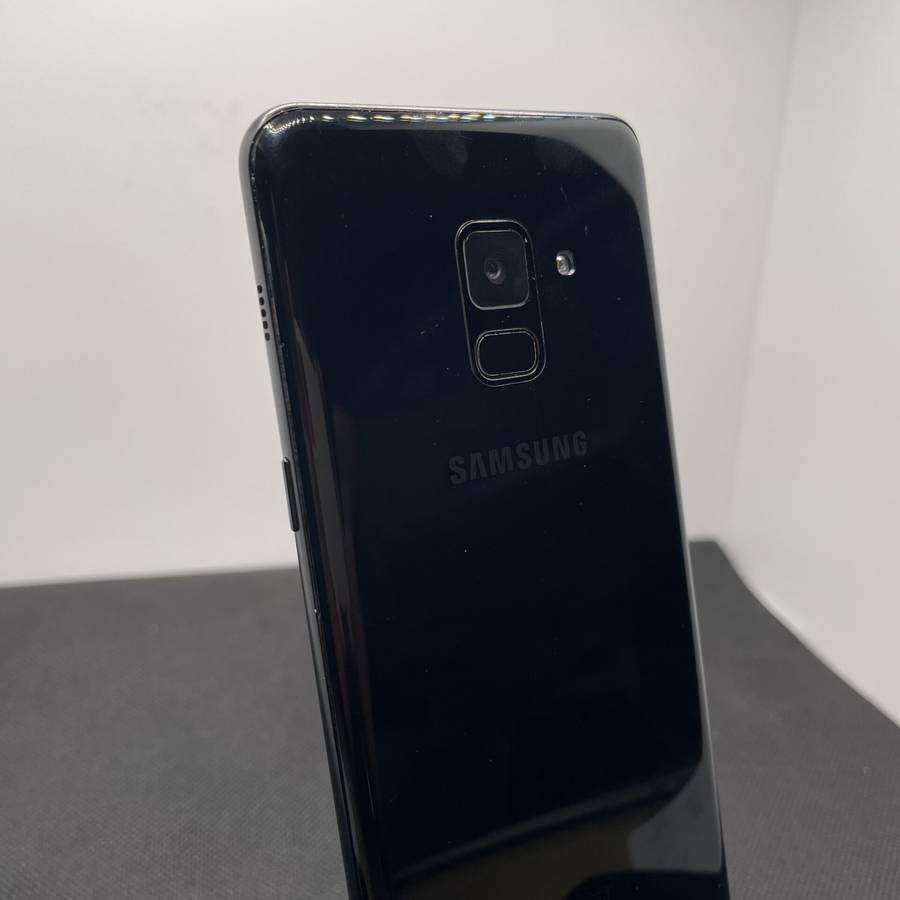 Samsung Galaxy A8 (2018) - (Grade C)