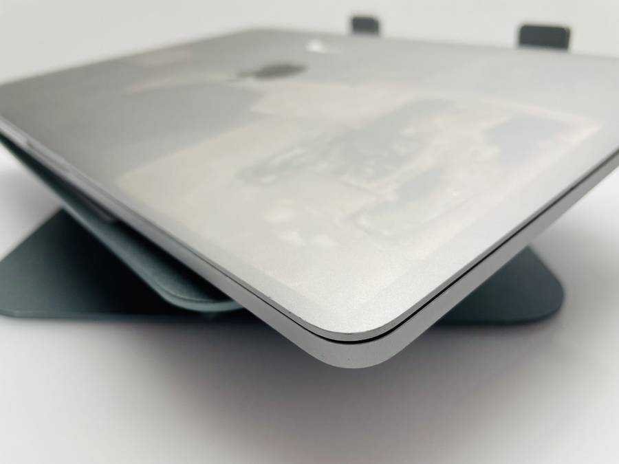 Apple MacBook Pro 13-Inch Core i5 2.4GHz (Touch/2019) 8GB RAM 256GB SSD Space Grey- Bright ...
