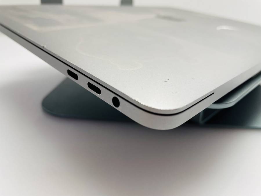 Apple MacBook Pro 13-Inch Core i5 2.4GHz (Touch/2019) 8GB RAM 256GB SSD Space Grey- Bright ...
