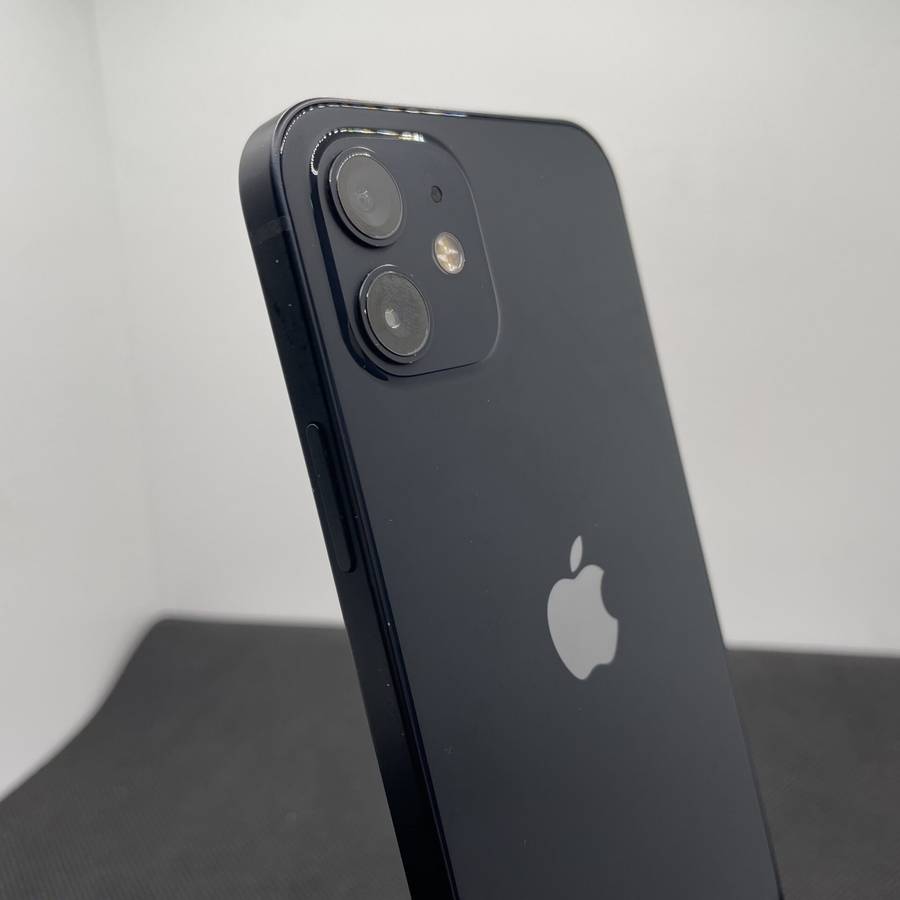 Apple iPhone 12 64GB Black  - (Grade B)