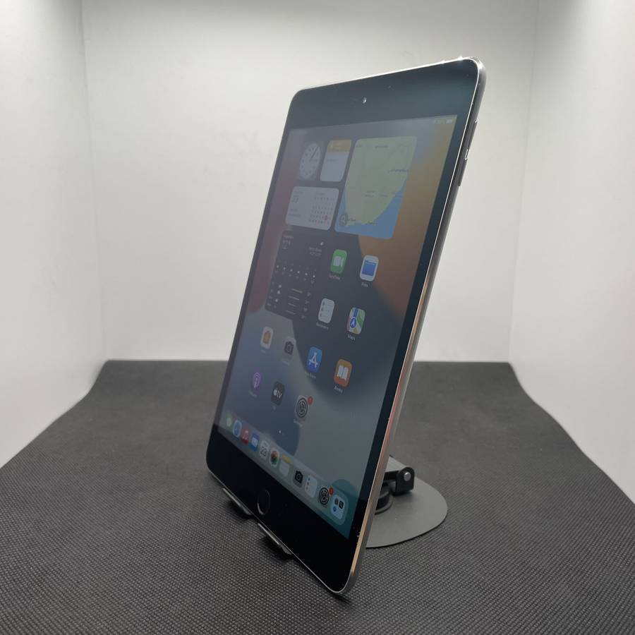 Apple iPad Mini 4 (WiFi Only) 128GB Silver - (Grade B) - No Touch ID