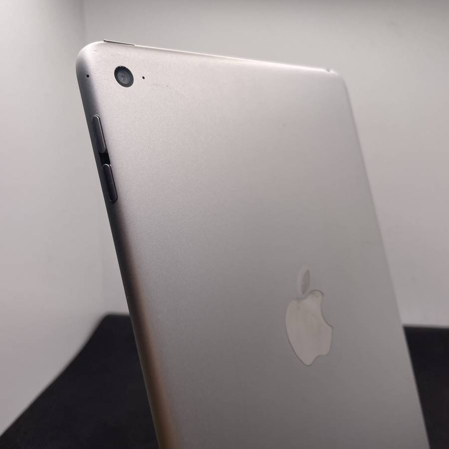 Apple iPad Mini 4 (WiFi Only) 128GB Silver - (Grade B) - No Touch ID