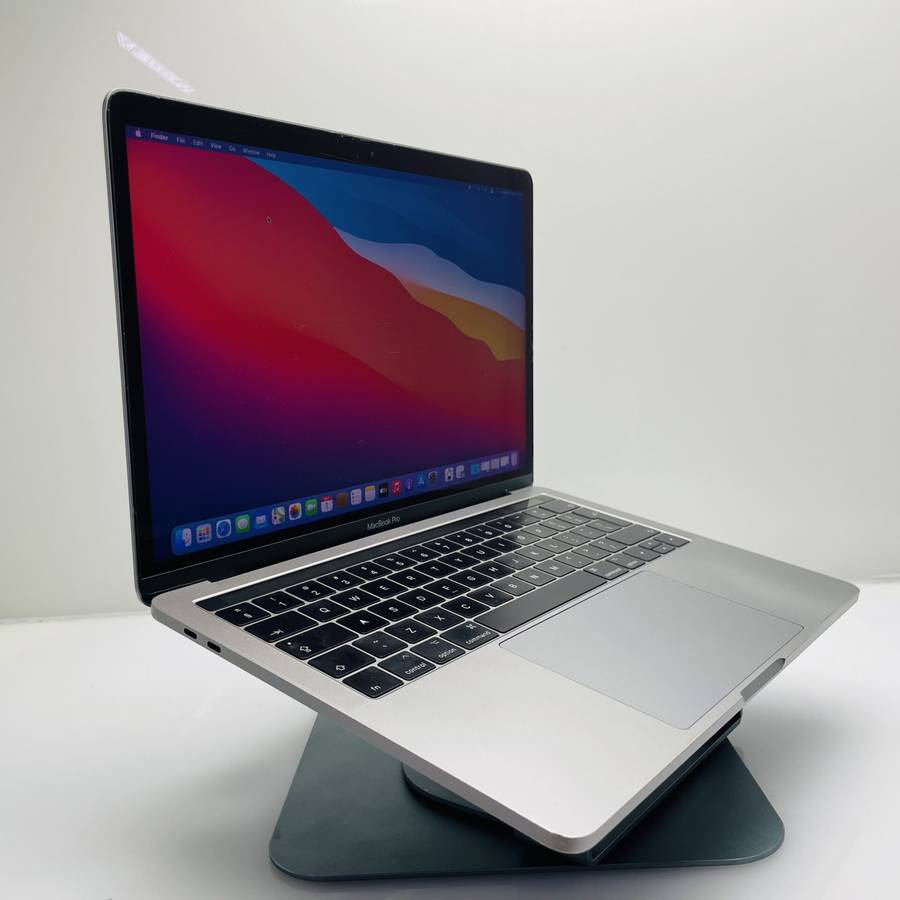 Apple MacBook Pro 13-Inch Core i5 3.1GHz (Touch/Mid-2017) 8GB RAM 512GB SSD Space Gray (6 M...