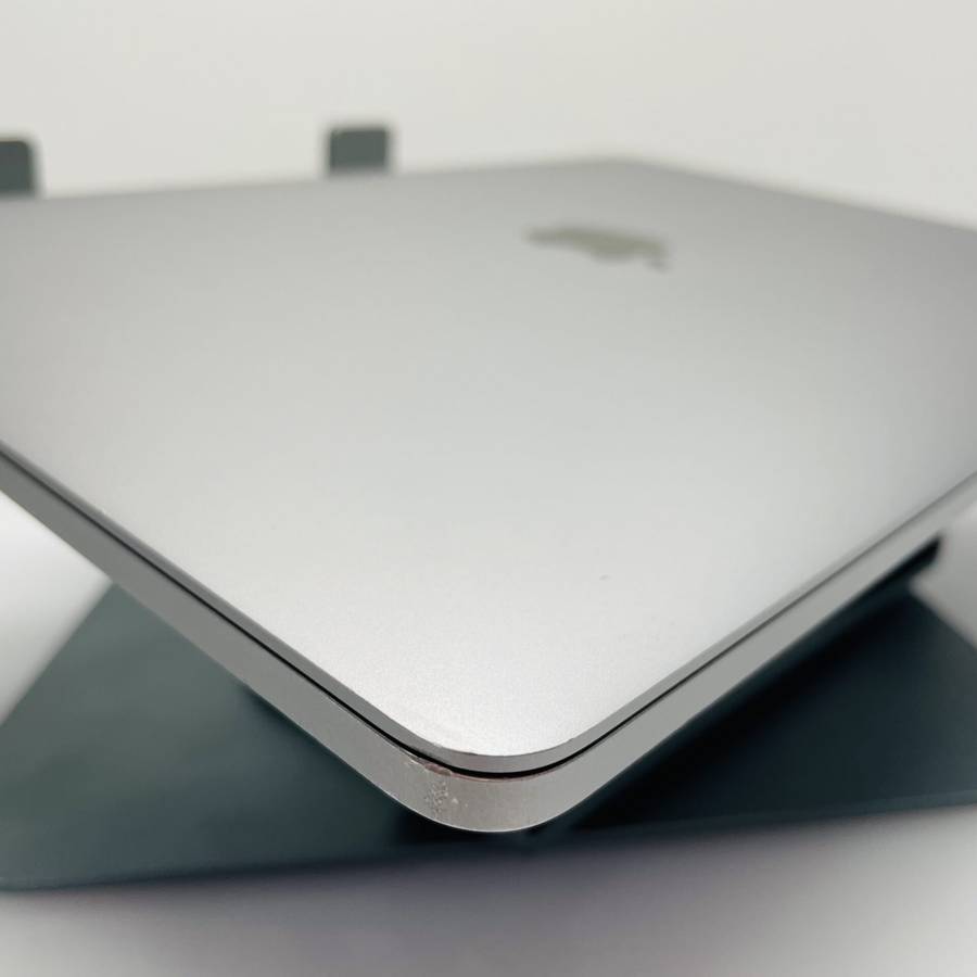 Apple MacBook Pro 13-Inch Core i5 3.1GHz (Touch/Mid-2017) 8GB RAM 512GB SSD Space Gray (6 M...