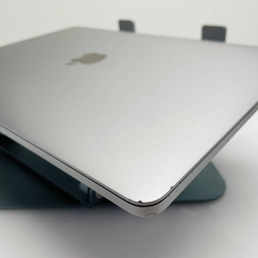 Apple MacBook Pro 13-Inch Core i5 3.1GHz (Touch/Mid-2017) 8GB RAM 512GB SSD Space Gray (6 M...