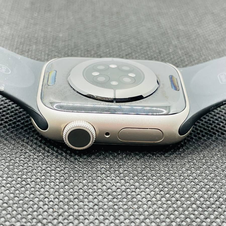 Apple Watch Series 9 41mm GPS Only Starlight (6 Month Warranty)  With Black Straps