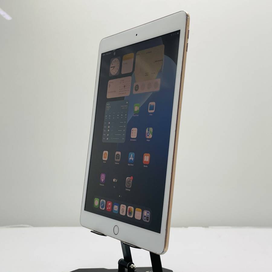 Apple iPad 10.2 7th Gen 32GB (Wifi Only) Gold  No Touch ID | Blurry Front Camera | Minor Sc...