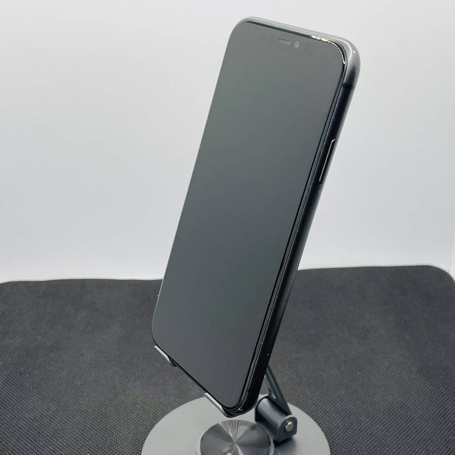 Apple iPhone 11 64GB Black (6 Month Warranty)