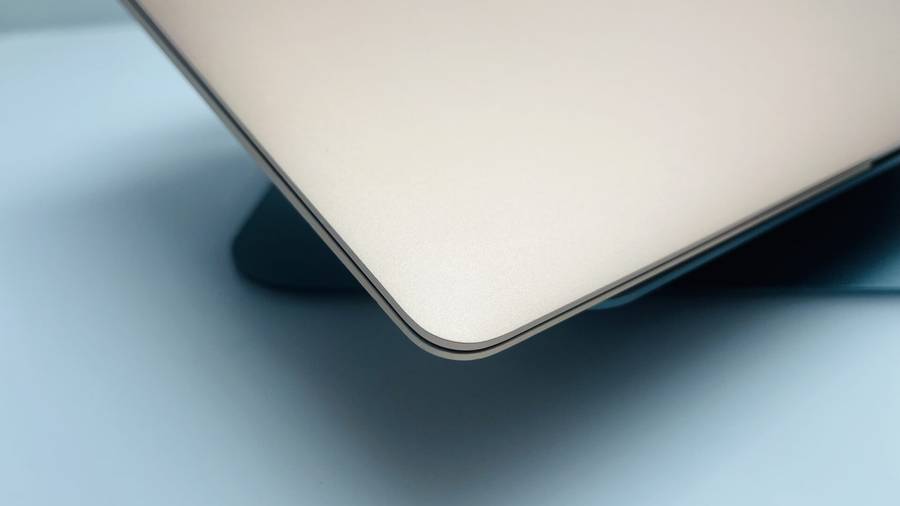 Apple MacBook Air 13-Inch Core i3 1.1 GHz (Retina, 2020) 8GB RAM 256GB SSD Rose Gold (Grade B)