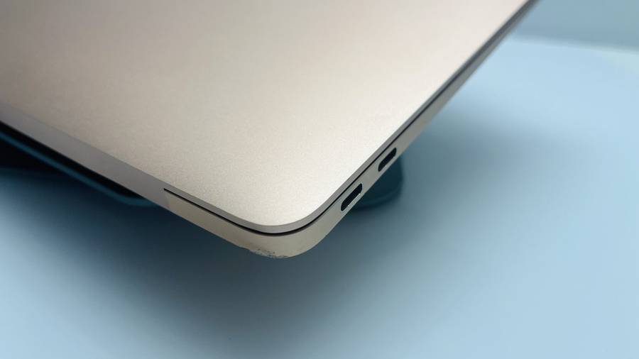 Apple MacBook Air 13-Inch Core i3 1.1 GHz (Retina, 2020) 8GB RAM 256GB SSD Rose Gold (Grade B)