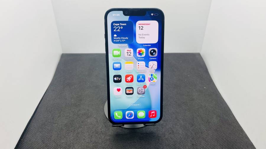 Apple iPhone 13 Midnight 128GB - (Grade B)