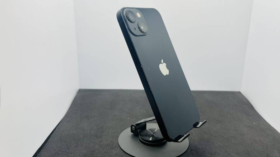 Apple iPhone 13 Midnight 128GB - (Grade B)