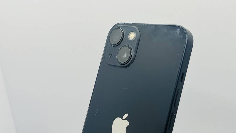 Apple iPhone 13 Midnight 128GB - (Grade B)