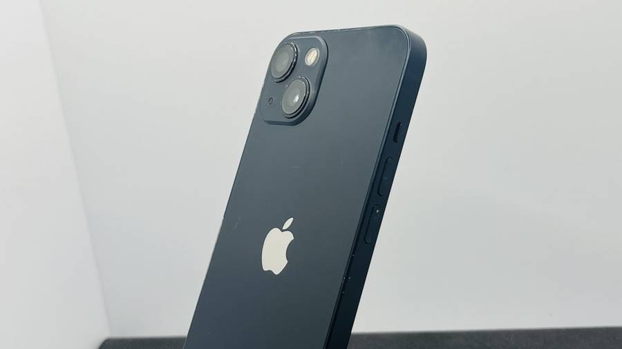 Apple iPhone 13 Midnight 128GB - (Grade B)