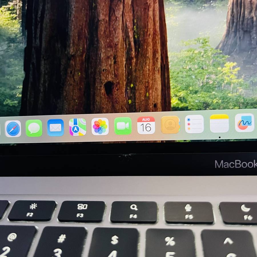 Apple MacBook Air M1 13-Inch 8 CPU/7 GPU (2020) 8GB RAM 256GB SSD Space Grey (Grade B) - Cr...