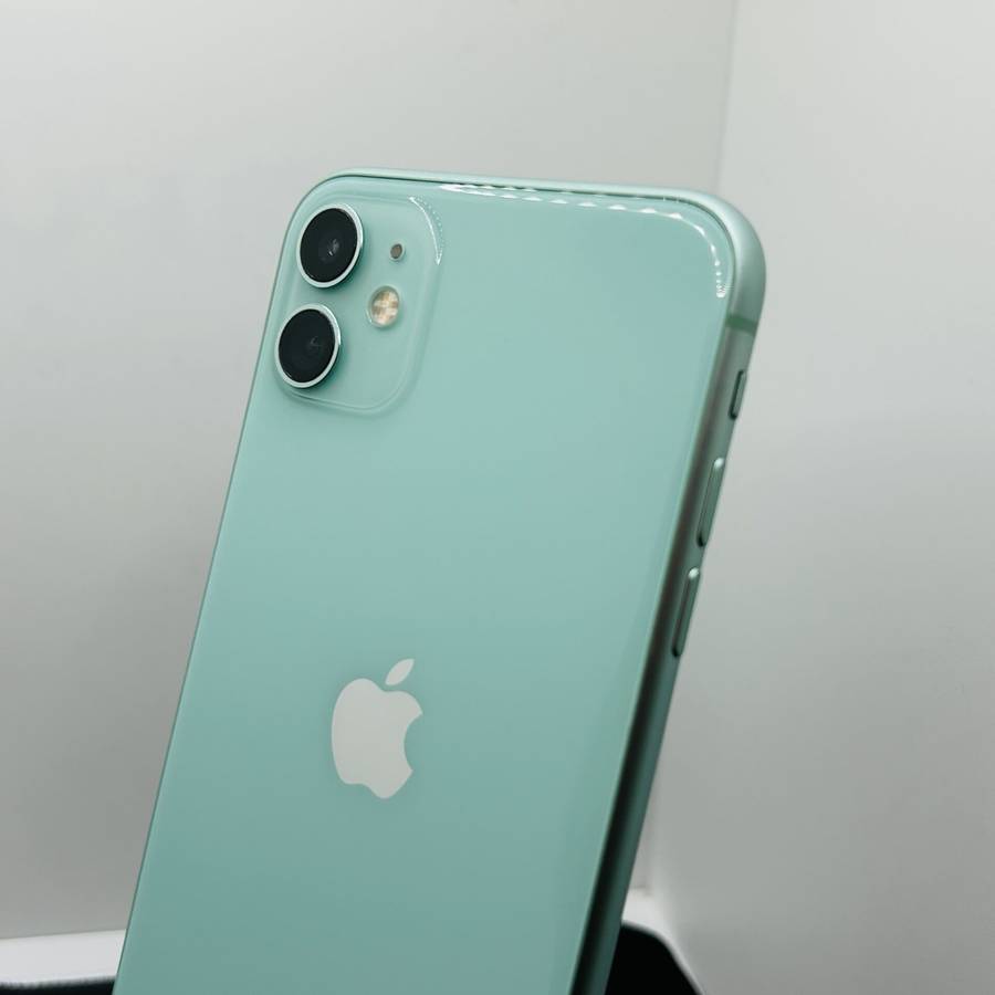 Apple iPhone 11 64GB Green - (Grade B)