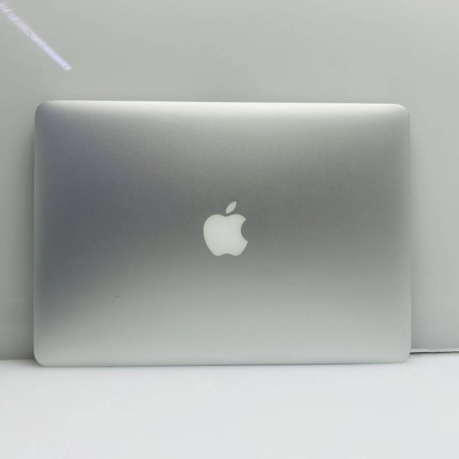 Apple MacBook Pro 13-Inch Core i5 2.7GHz (Early 2015) 8GB RAM 128GB SSD Silver  (Grade B)