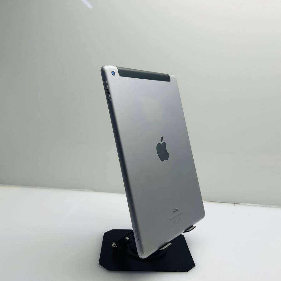 Apple iPad 9.7 6th Gen (WiFi/Cellular) 32GB Space Gray (Grade B) - No Touch ID