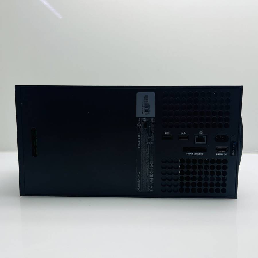 Microsoft Xbox Series X 1TB Black + 1 Controller + 1 Power Cable + 1 HDMI Cable (Grade B)