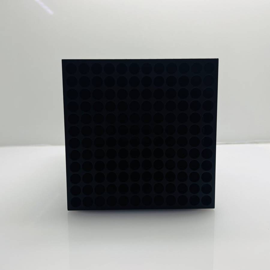 Microsoft Xbox Series X 1TB Black + 1 Controller + 1 Power Cable + 1 HDMI Cable (Grade B)