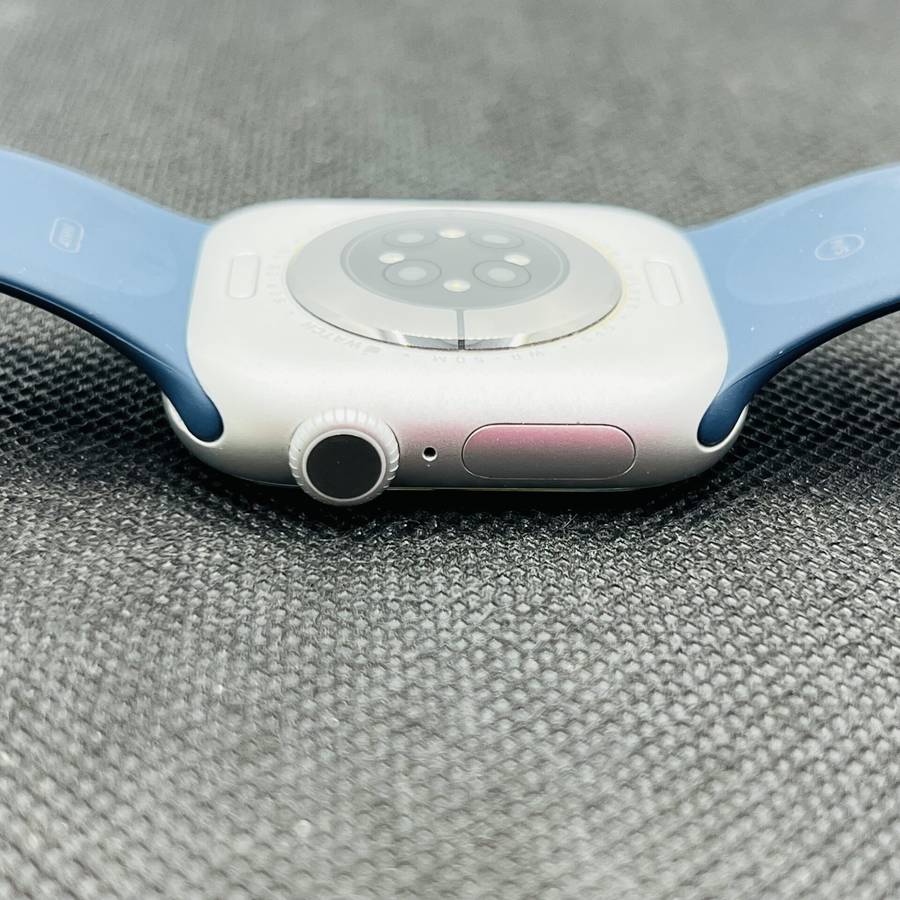 Apple Watch Series 10 42mm GPS Only Silver  (Grade B)