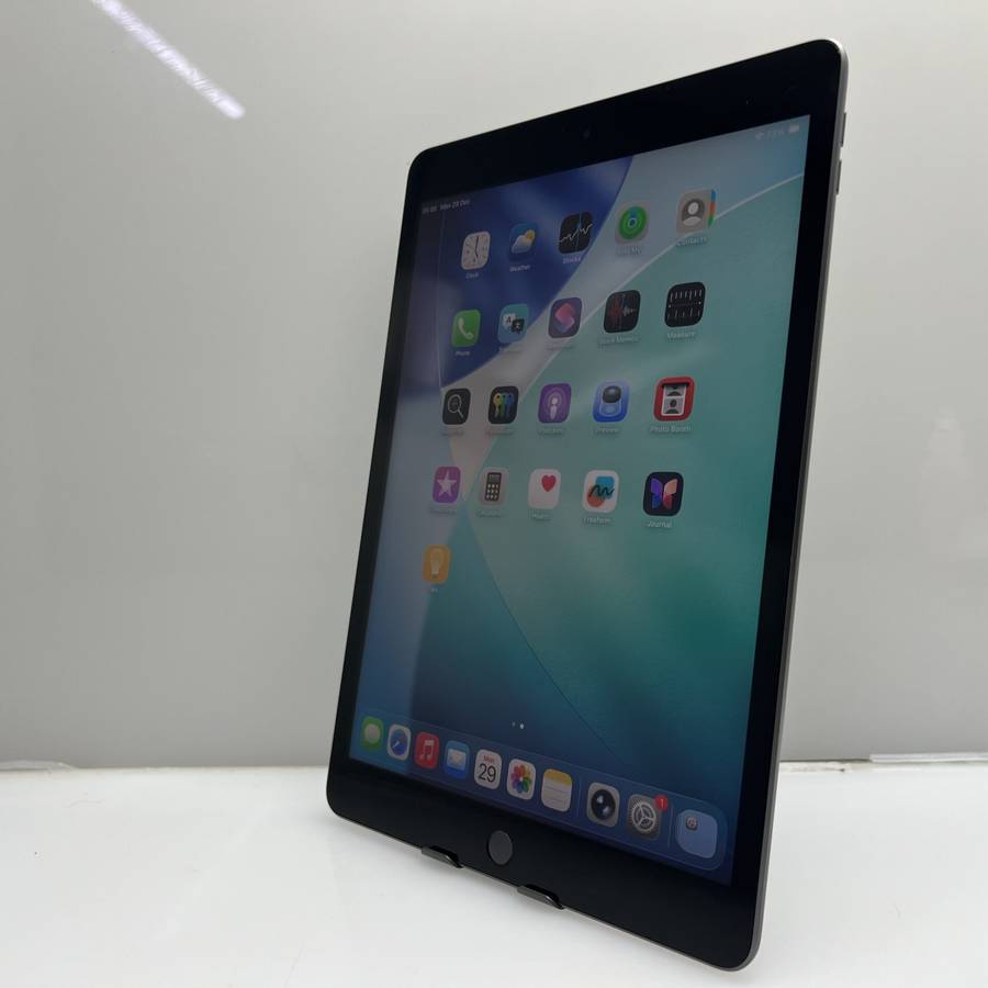 Apple iPad 10.2" 9th Gen (Wi-Fi Only) 64GB Space Gray (Grade B)