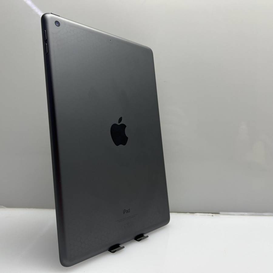 Apple iPad 10.2" 9th Gen (Wi-Fi Only) 64GB Space Gray (Grade B)