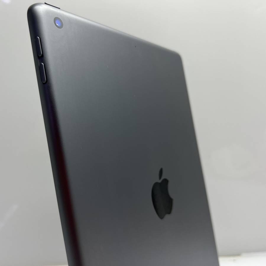 Apple iPad 10.2" 9th Gen (Wi-Fi Only) 64GB Space Gray (Grade B)