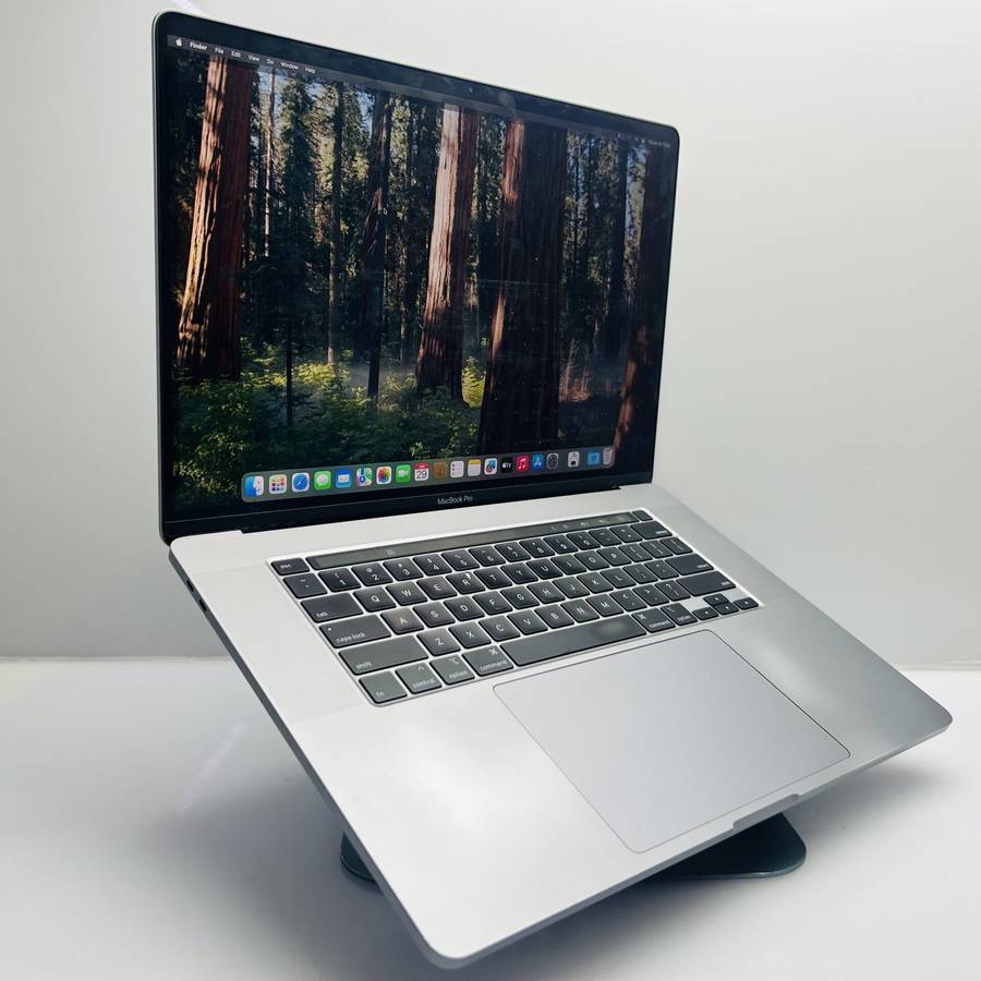 Apple Macbook Pro 16-inch Core i9 2.40GHz (TouchBar/2019) 32GB RAM 512GB SSD Space Gray (Co...