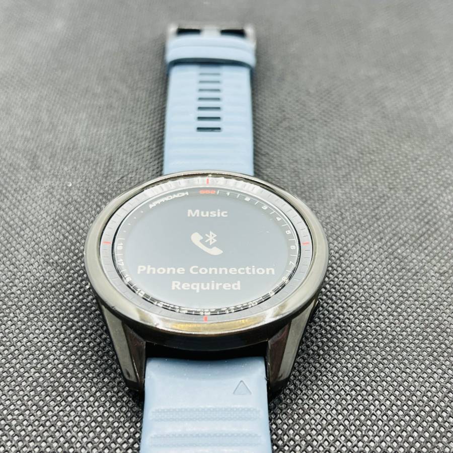 Garmin Approach S62 Black (Grade B) - With Blue Straps